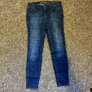 Women’s Eddie Bauer skinny ankle jeans